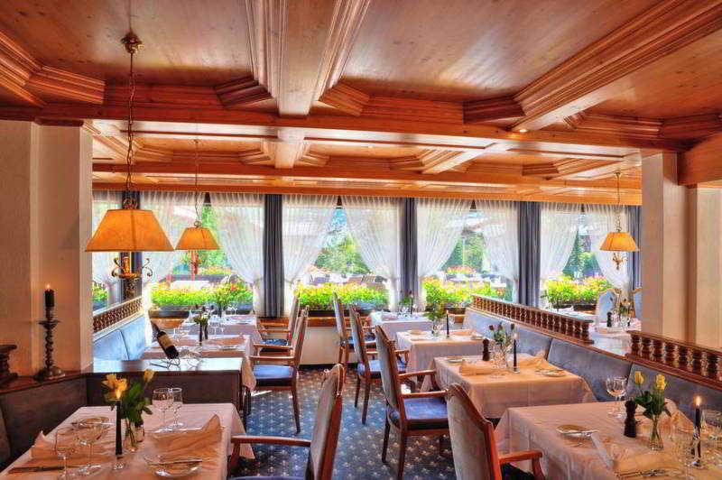 The Christiania Mountain & Spa Resort Zermatt Exterior photo